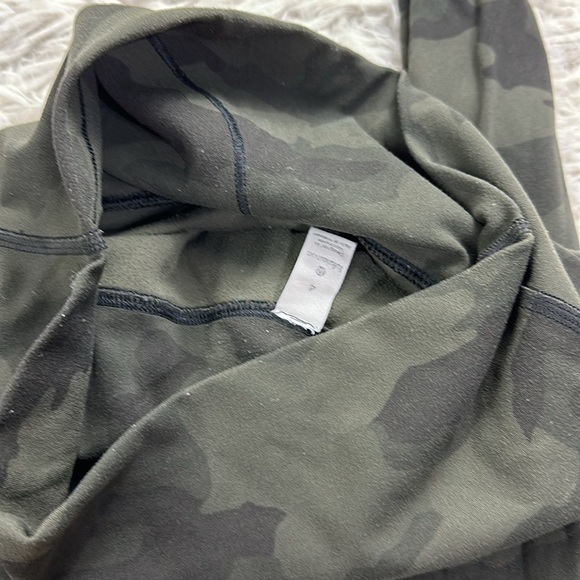 Lululemon Align Crop *21" Incognito Camo Multi Gator Green - Picture 4 of 6